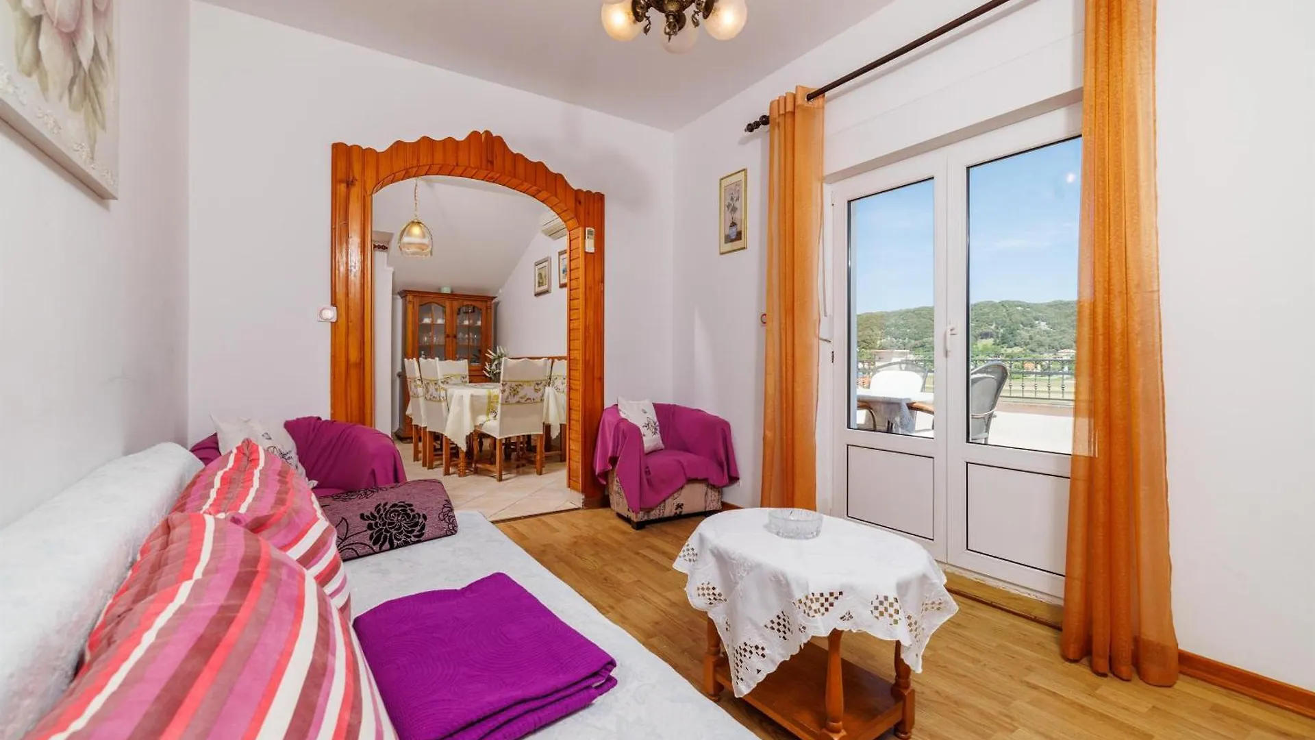 Apartments Nikolina J Supetarska Draga